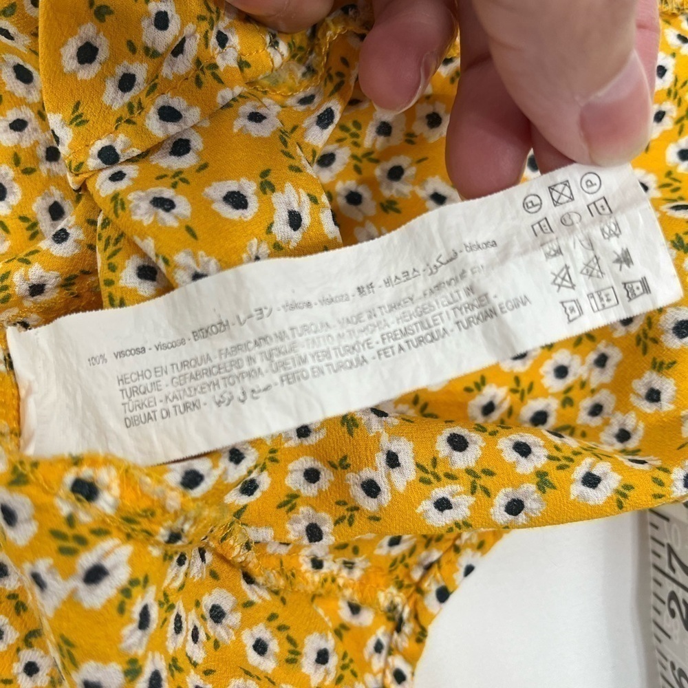 Zara ditsy floral pleated detail mustard yellow blouse size S - Picture 11 of 11